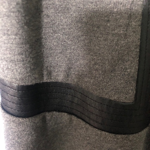 IMAN - Picture 3 of 3